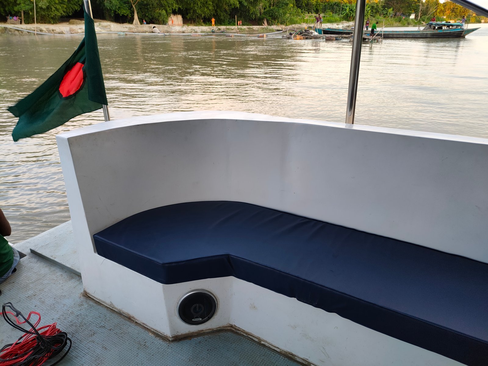SPB001 Premium Fiberglass Pontoon Picnic Boat - ছবি 8